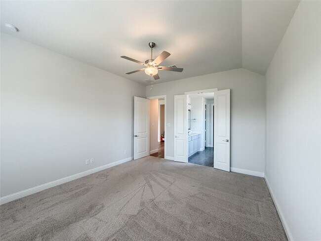 Building Photo - 13203 Wood Leaf Pk