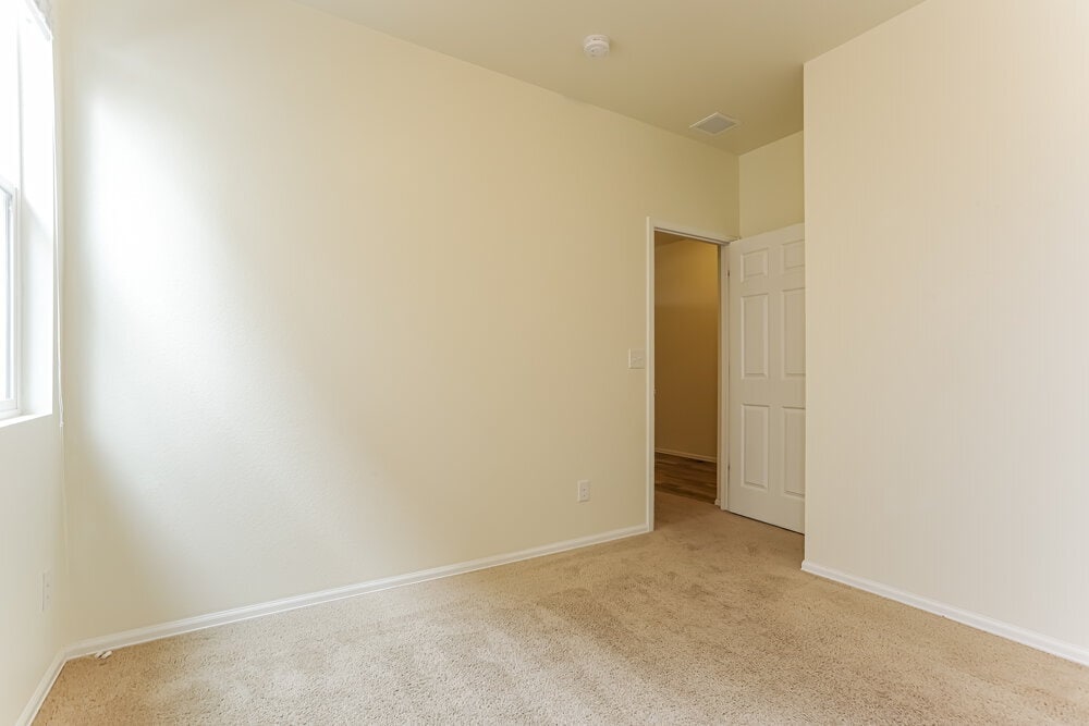 Building Photo - 535 Hermosa St