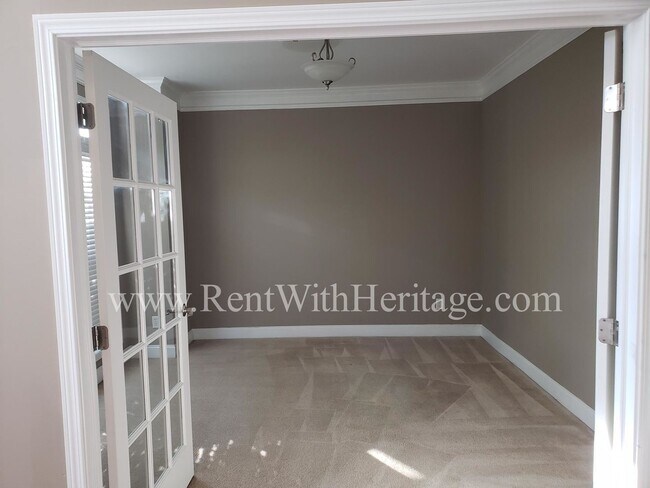 Building Photo - GORGEOUS HOME / UPGRADES GALORE/ GREAT LOCATION!!! CHAPEL HILL SCHOOLS