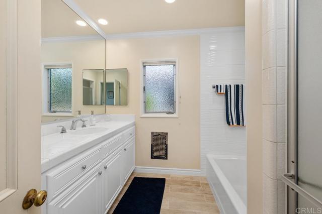 Building Photo - 1816 S Pacific St