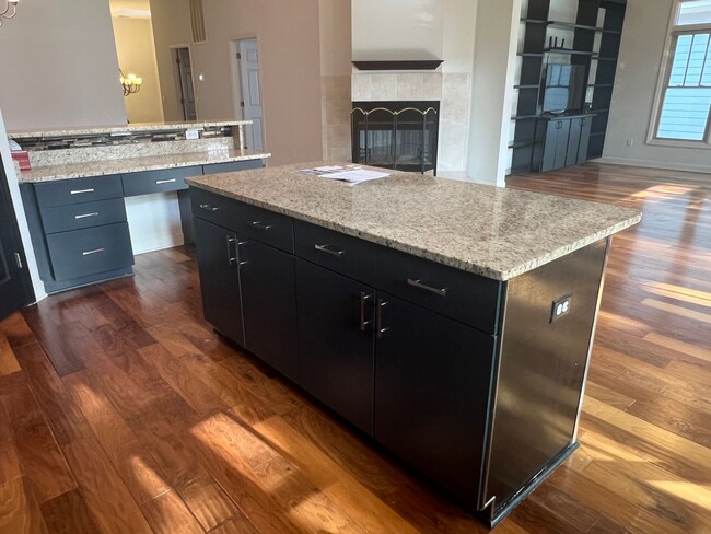 Building Photo - Spacious Updated Home in Windmill Harbour!