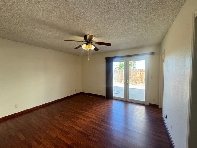 Building Photo - Southwest 4 bedroom with Solar