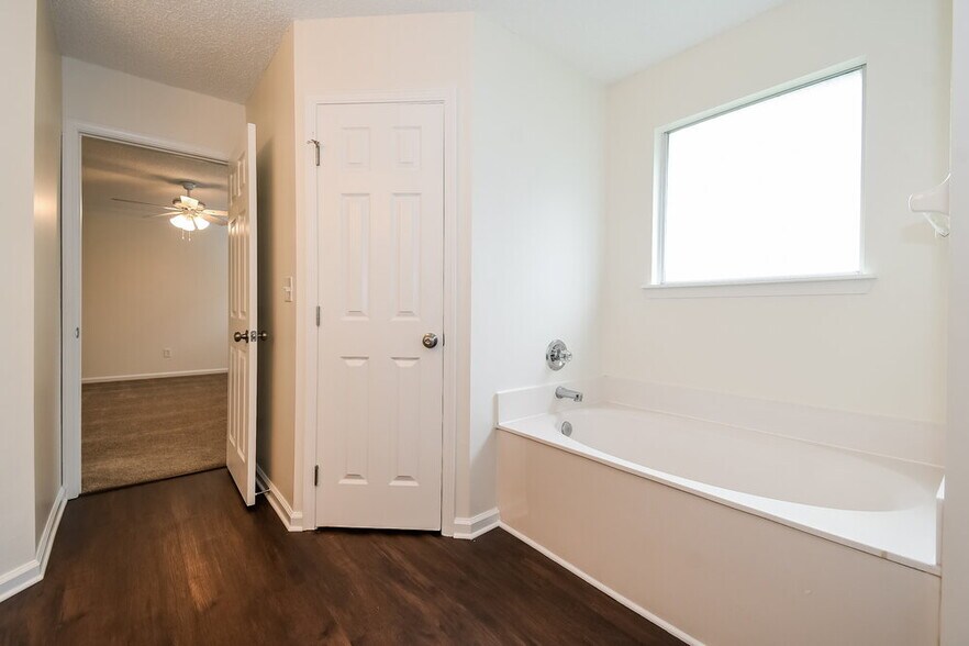Building Photo - 2931 Jubilee Ln