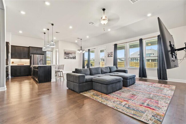 Building Photo - 788 Cold Riv Run