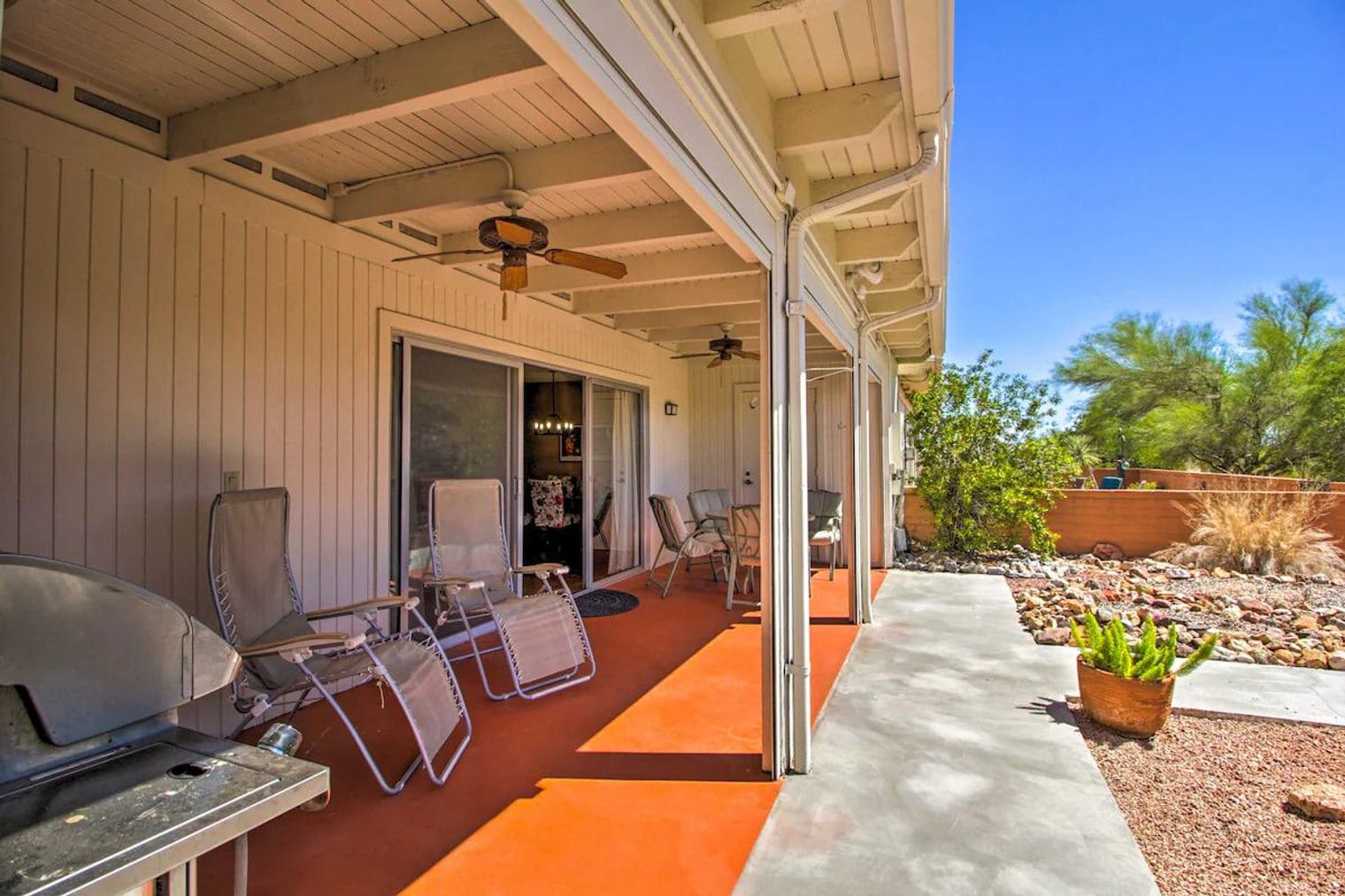 Building Photo - 815 Placita Topa