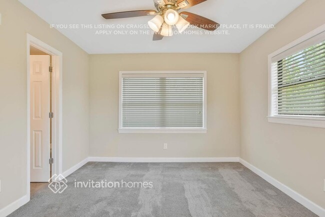 Building Photo - 5414 Chenault Ave