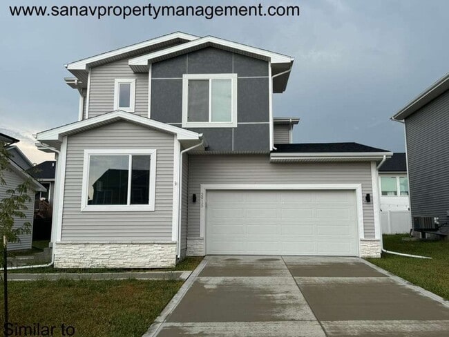 Primary Photo - Modern 3-Bedroom, 2.5-Bath Home in Prime N...