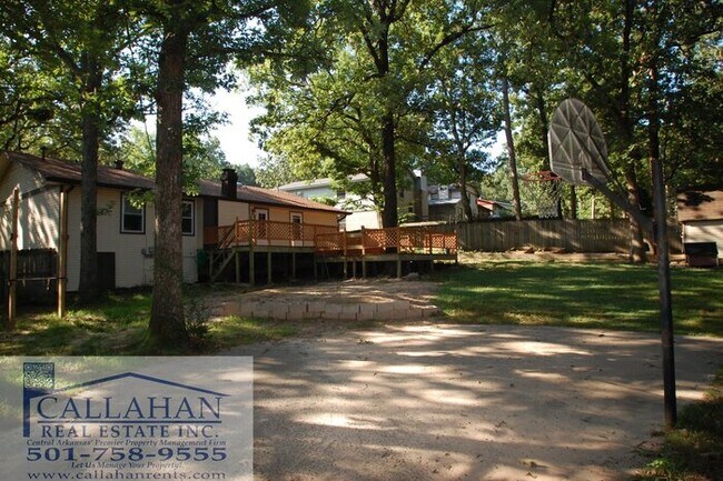 Building Photo - St Charles Little Rock Home