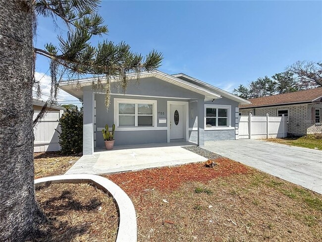 Building Photo - 1755 Shore Acres Blvd NE