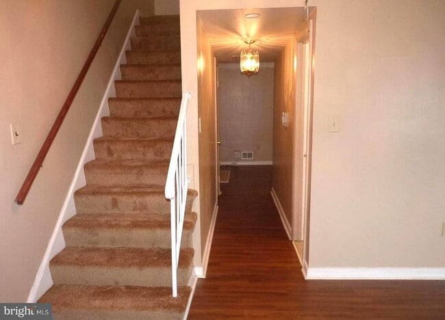 Building Photo - 2930 Buell Ct