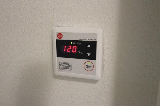 Building Photo - 131 Furlong Dr