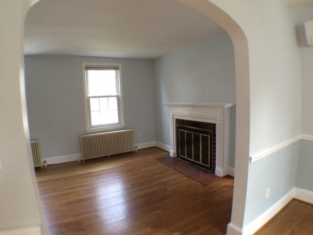 Building Photo - 4532 Middleton Ln