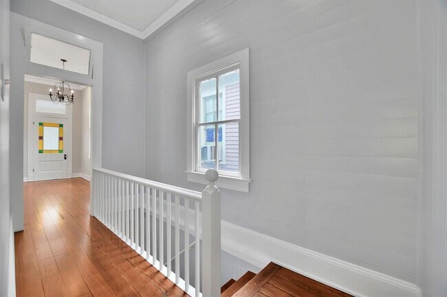 Building Photo - 1604 Avenue L