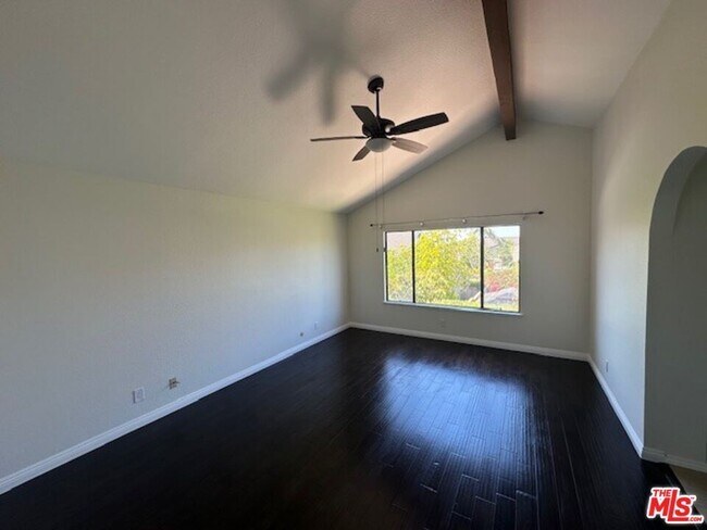 Building Photo - 6501 Bradley Pl