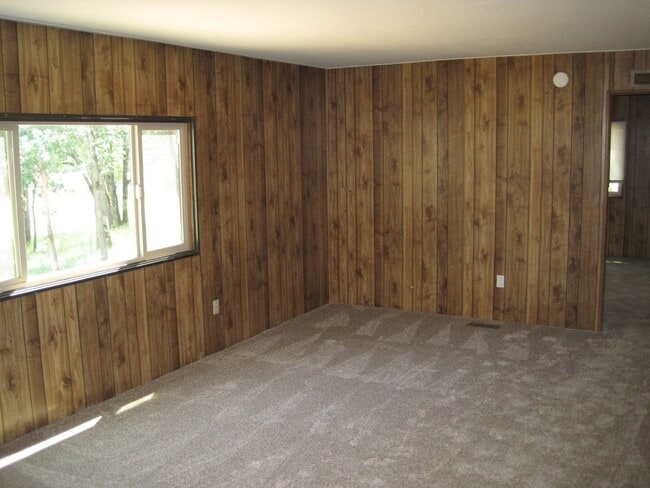 Building Photo - 109