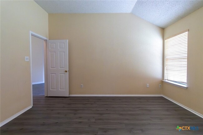 Building Photo - 2306 Wampum Dr