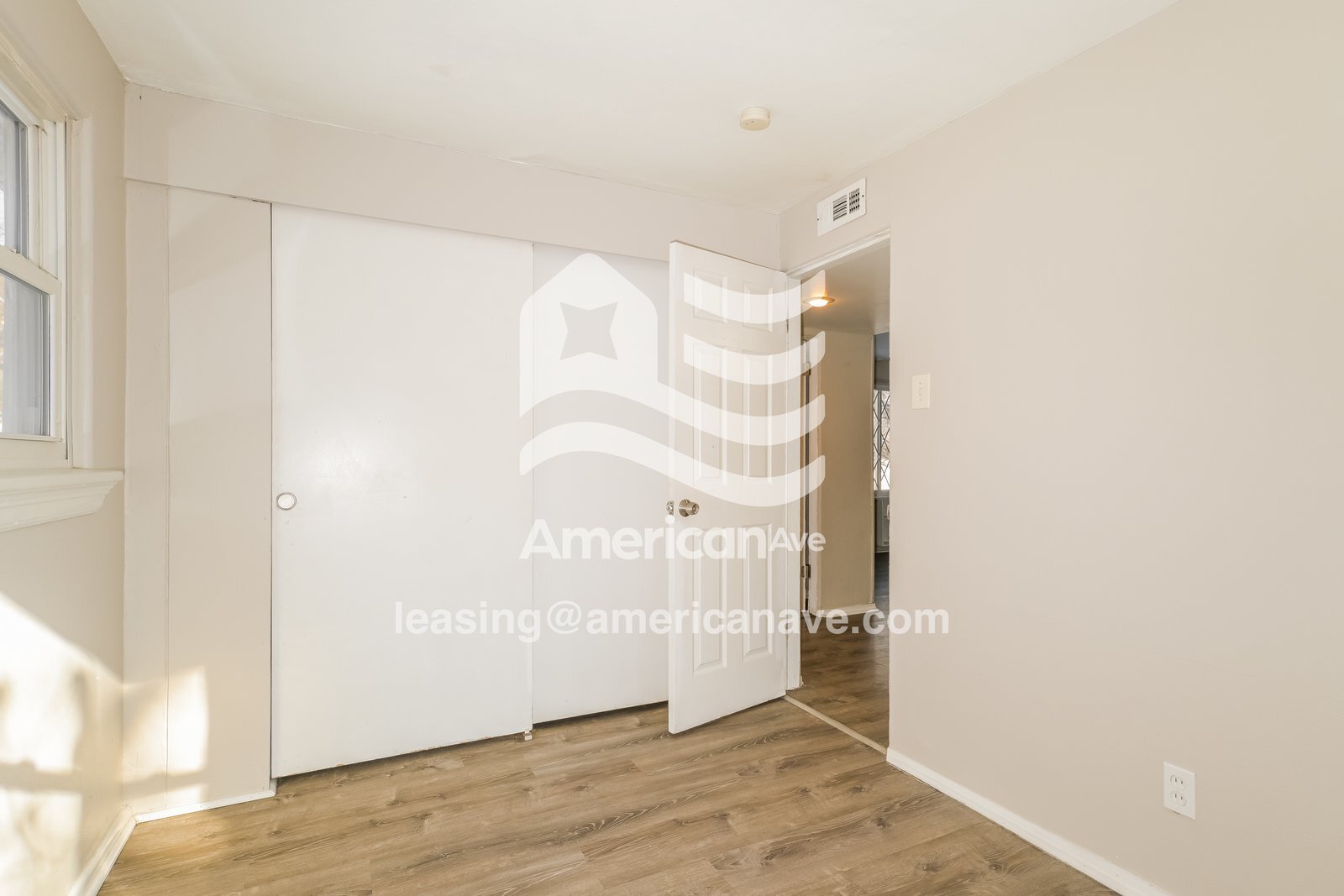 Building Photo - 20 St Laurence Dr