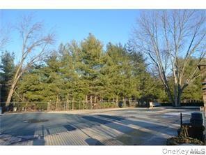 Building Photo - 444 Genesee Ct