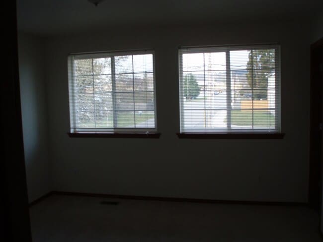 Building Photo - Hopkins - 1402