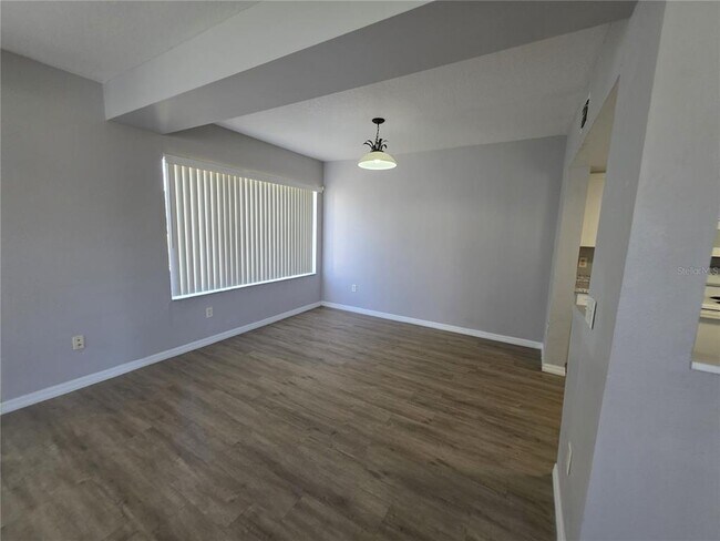Building Photo - 937 Washington Palm Loop