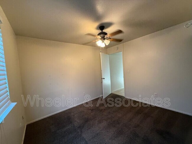 Building Photo - 1781 E 5725 S