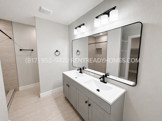 Building Photo - 16511 Quail Briar Dr