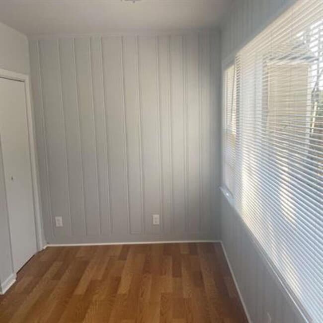 Building Photo - 129 N 11th St