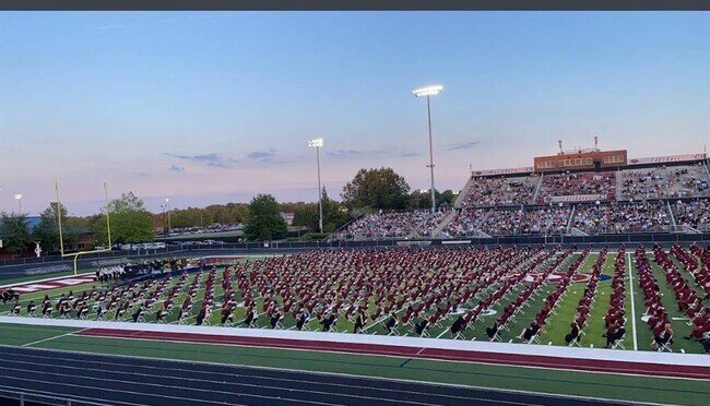 Building Photo - 4657 Waxwing St