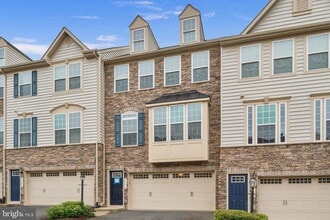 Building Photo - 13675 Rockingham Ln