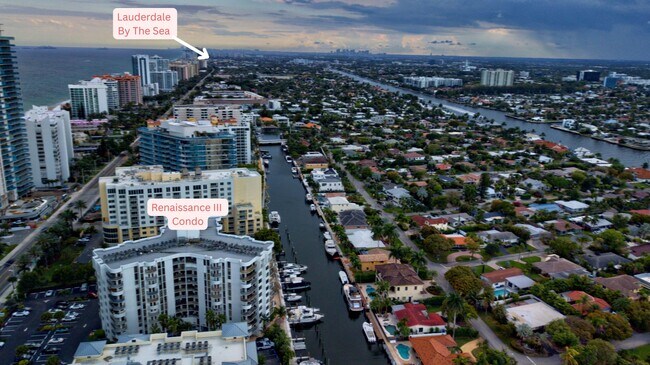 Building Photo - 1361 S Ocean Blvd