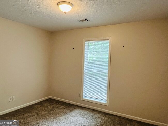 Building Photo - 108 Philmont Ct