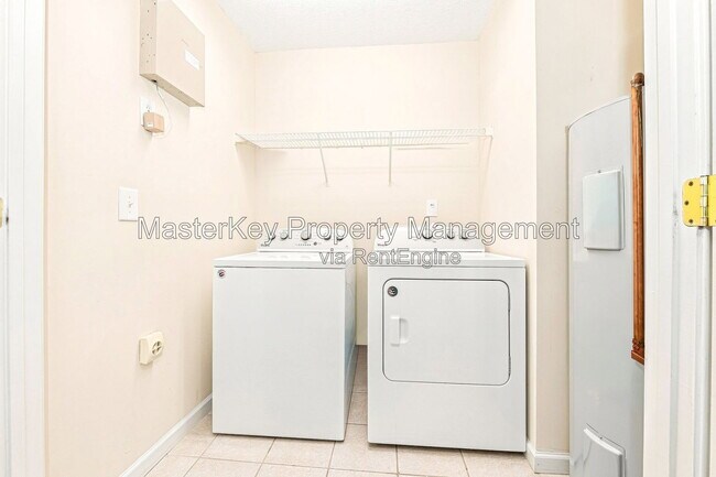 Building Photo - 11391 Involute Pl