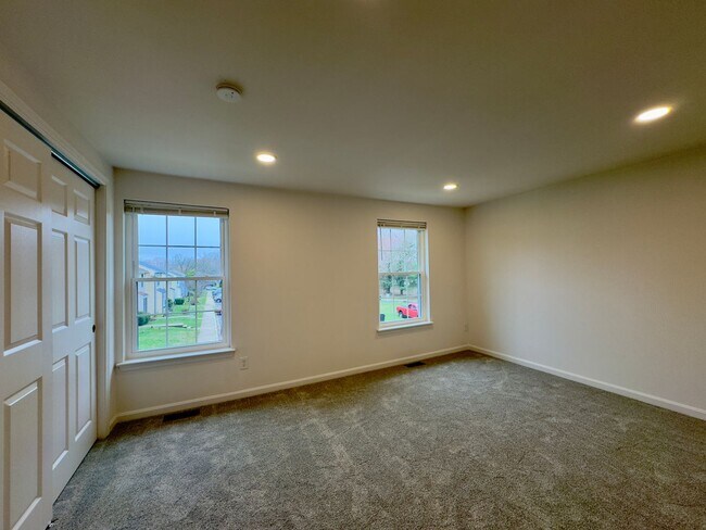 Building Photo - Charming 3 Bedroom/1.5 Bathroom Townhome in Belcamp, MD!