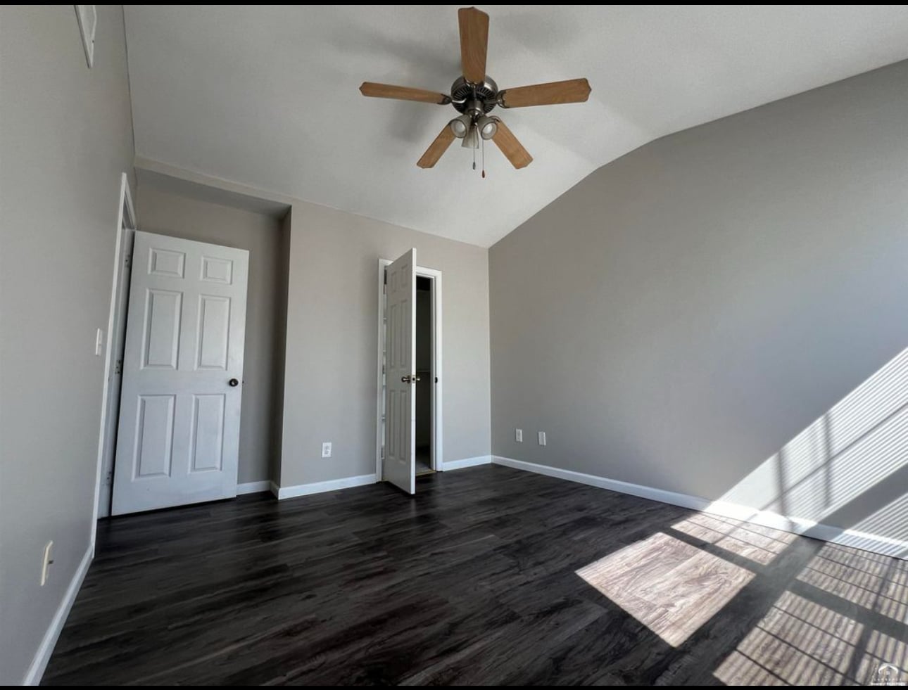 Building Photo - 2529 Morningside Dr