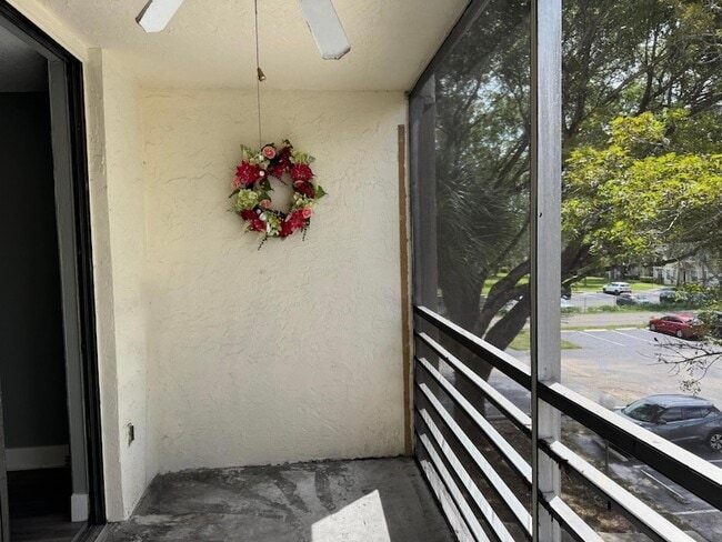 Building Photo - 1800 SW 81st Ave