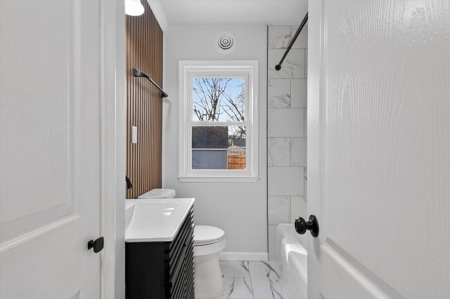 Building Photo - 8449 Penrod St