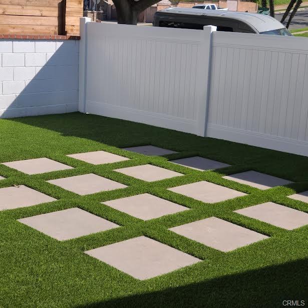 Building Photo - 25151 Costeau St