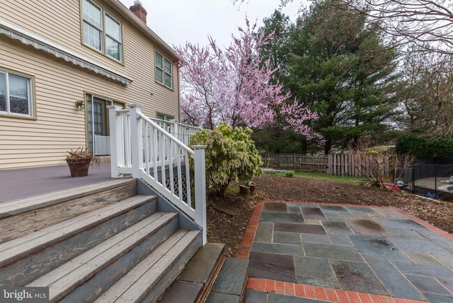 Building Photo - 22039 Foxlair Rd