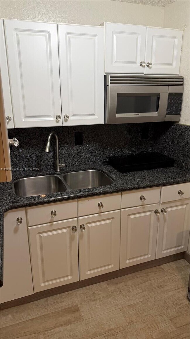 Building Photo - 721 NW 135th Way