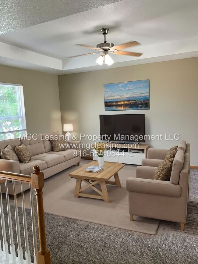 Building Photo - Charming Duplex in Pleasant Hill, MO – Your Perfect Home is Waiting for you to Tour Today!