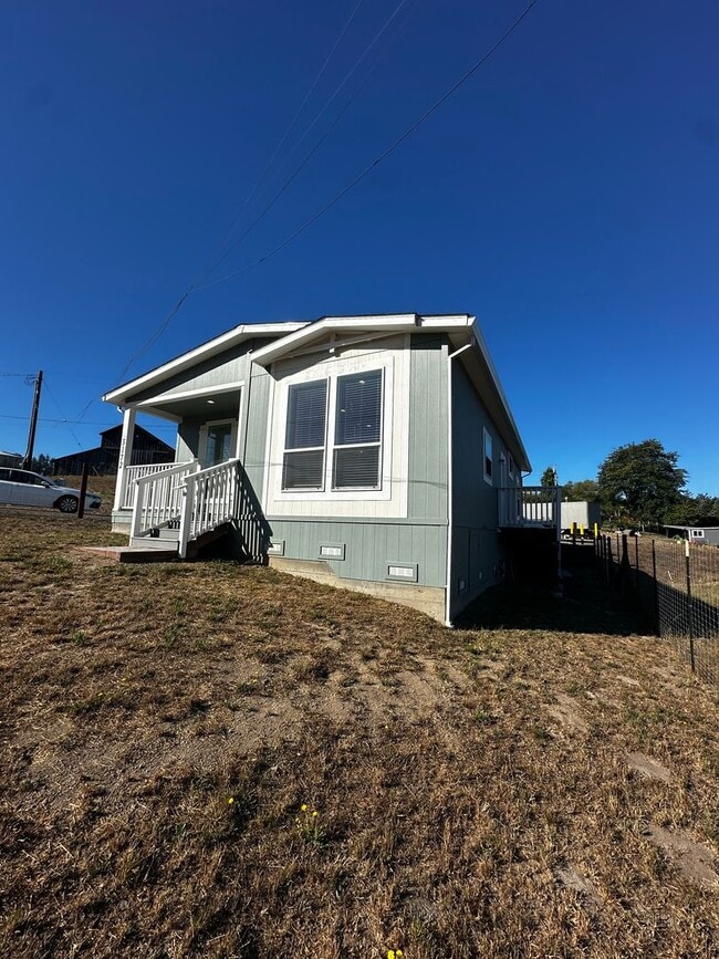 Building Photo - New 2 bedroom home located in rural West C...