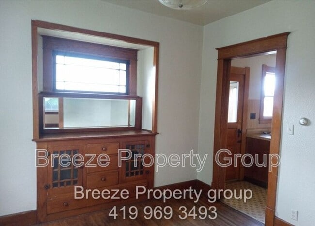 Building Photo - 1525 Kelsey Ave