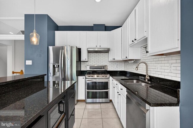 Building Photo - 967 Herons Run Ln