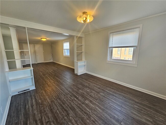 Building Photo - 4069 Ridge Rd