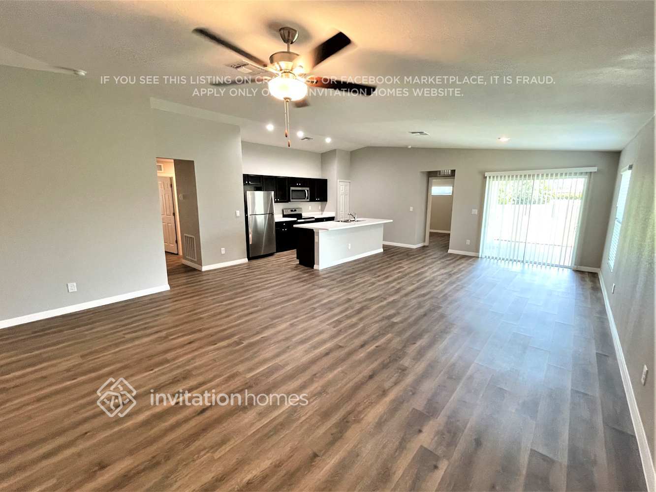 Building Photo - 16314 Minorca Dr
