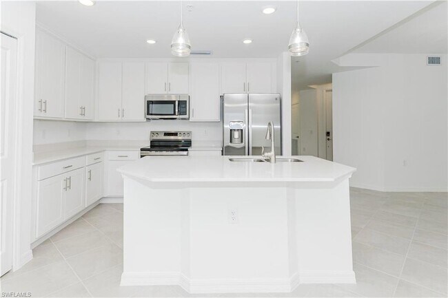 Building Photo - 20910 Copperhead Dr