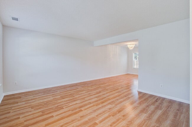 Building Photo - 1547 Clark Sound Cir