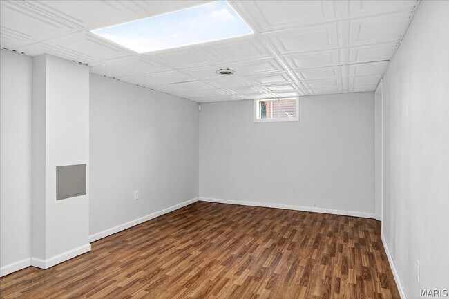 Building Photo - 354 Burncoate Dr