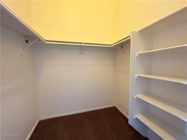 Building Photo - 10245 S Maryland Pkwy