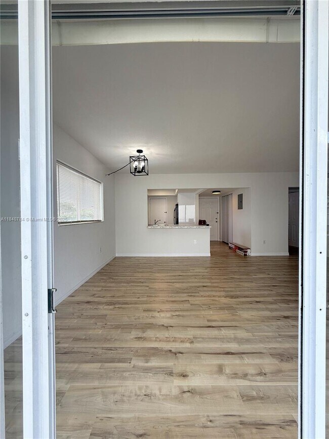 Building Photo - 7737 SW 88th St